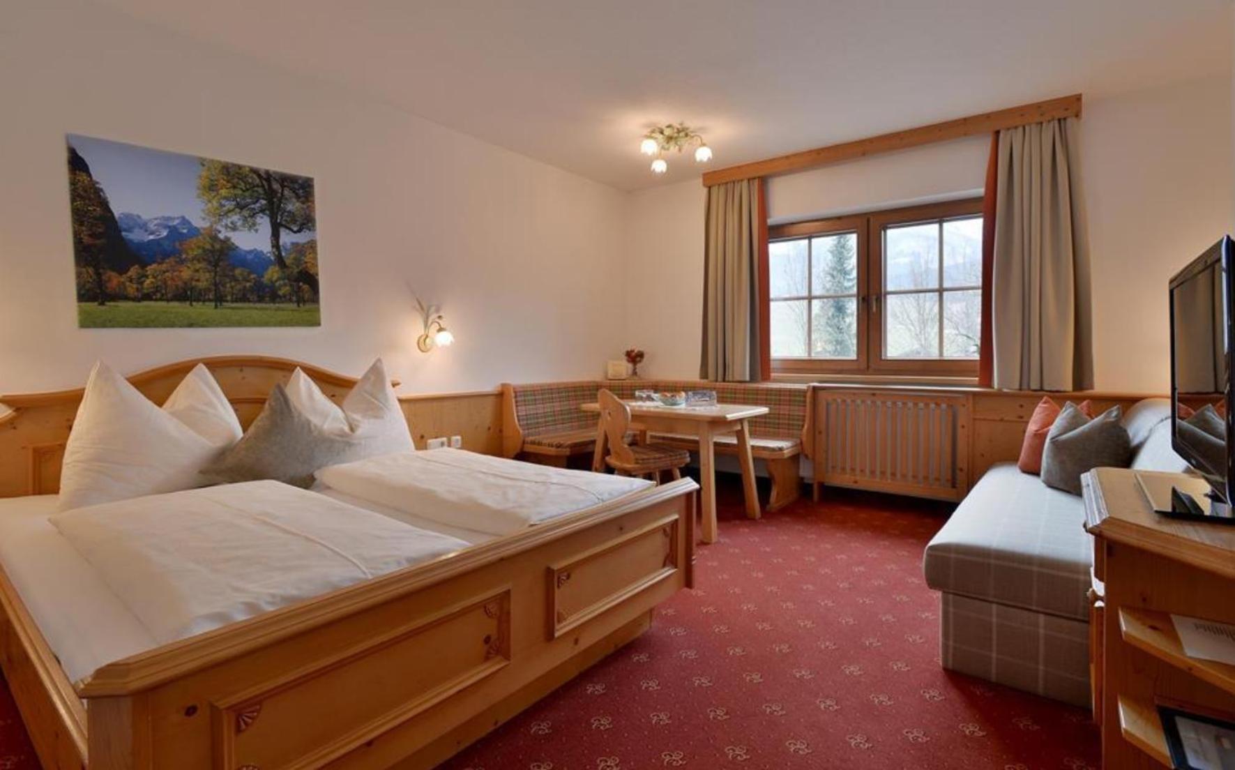 Gaestehaus Brantlhof Zimmer Und Ferienwohnungen In Going Am Wilden Kaiser Dış mekan fotoğraf